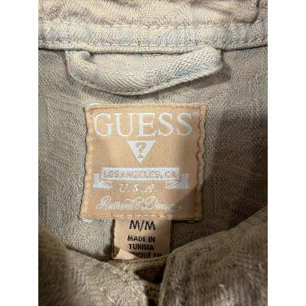 NWOT Guess Cropped Denim Jacket Embossed G Logo Size Medium Button - Picture 5 of 11